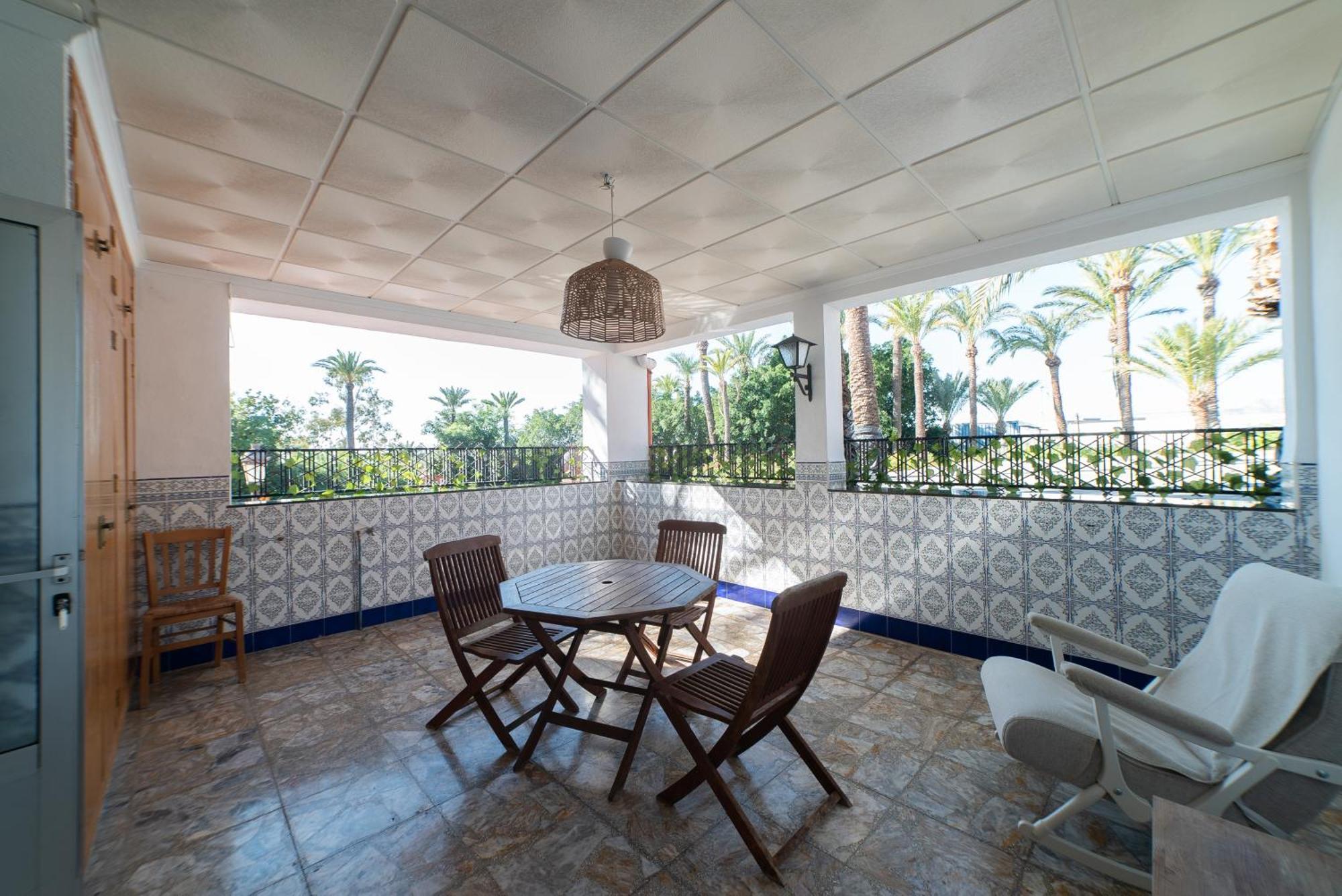 Las Palmeras Crevillente Exterior photo